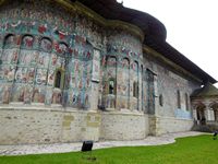 Sucevita - church wall
